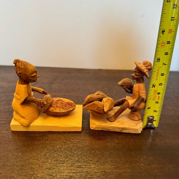 Vintage 1982 Two African Wood Carvings Man Woman Hand Carved 3” Figures Folk Art - Picture 10 of 13